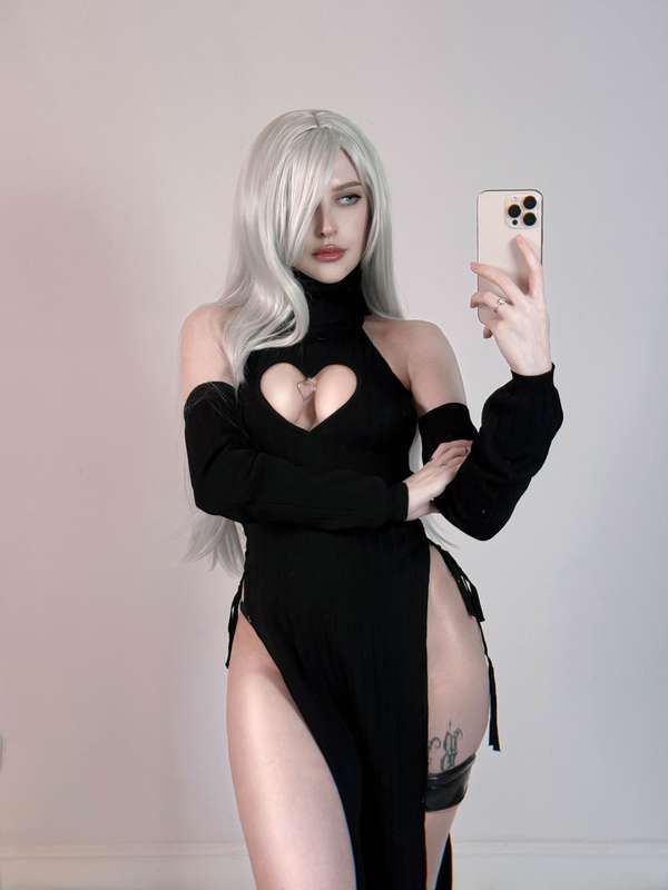 Vi ✧ ヴイ - What if A2 wore a dress?🗡️