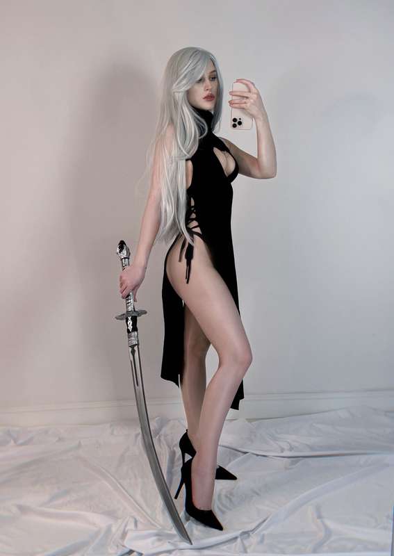 Vi ✧ ヴイ - What if A2 wore a dress?🗡️