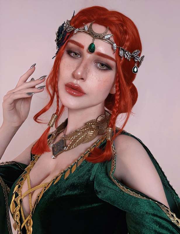 Vi ✧ ヴイ - Specials From Triss...🥀