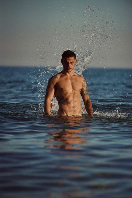 __degraphy_ - NSFW - EXPLIXIT CONTENT
MODEL BY VALZANO