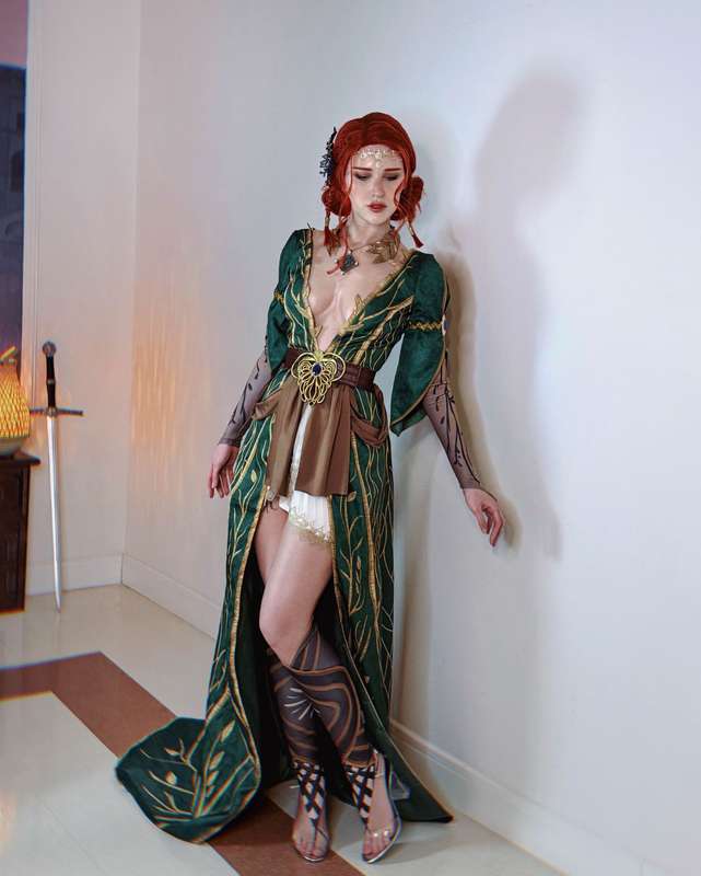 Vi ✧ ヴイ - Your Triss❤️‍🔥 