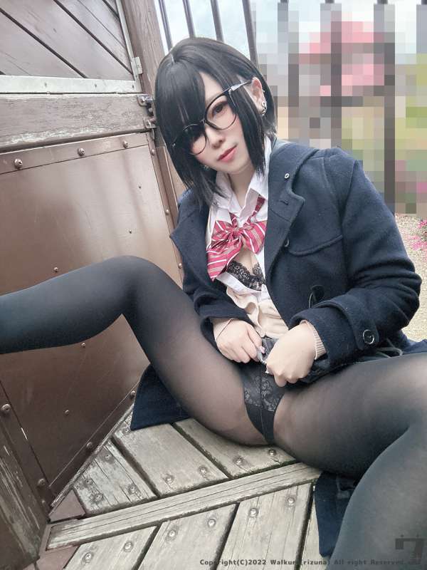 25aad385e64f891d1c81a50053a4f61e7d41d4ccfe0aeeae009cb1cf5affa246.jpg