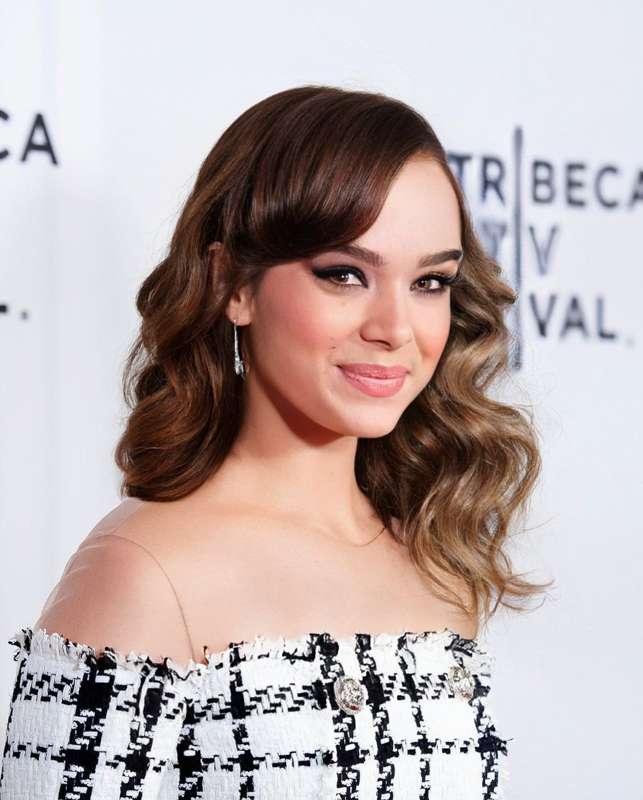 Hailee Steinfeld