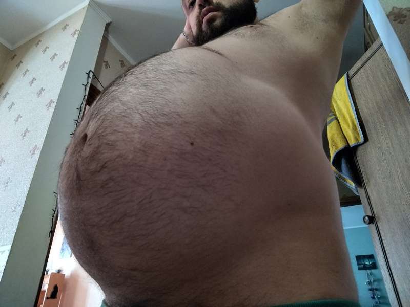 hugejohnny
