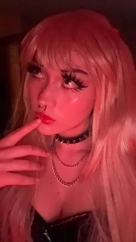 6_audrey_9-:0